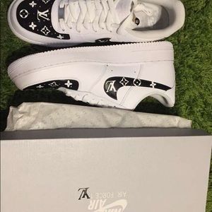 Custom Louie Vuitton Nike Airforce 1